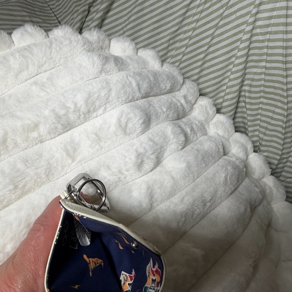 Vera Bradley Harry Potter collab acceptance letter card pouch - Picture 6 of 6